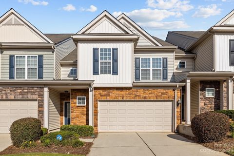 Previously sold for $465,000