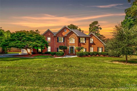 157 Lakeshore Drive