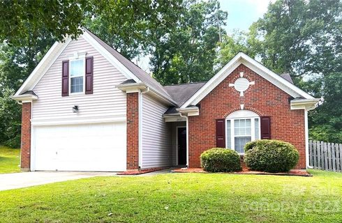 2803 Granstark Court sold home in Keeneland, Charlotte, NC