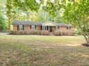 401 Jackson Place sold home in Matthews, SC