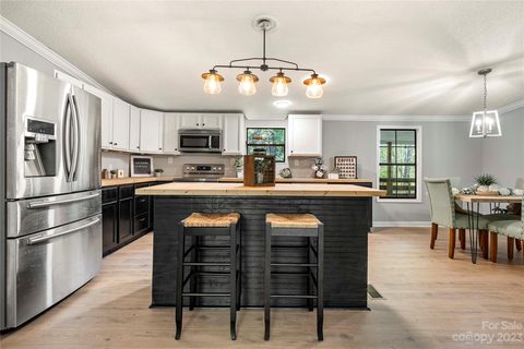 3064 Agean Lane sold home in Olympic Acres, York, SC