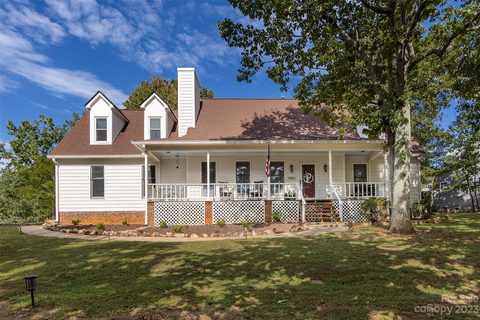 9001 Crosstimbers Drive