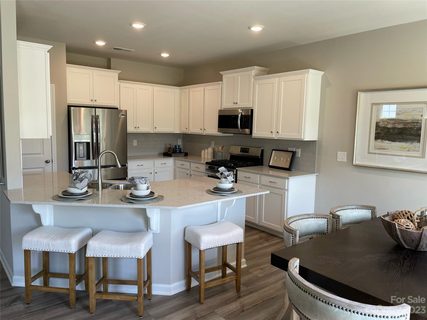 15904 Capps Road 155