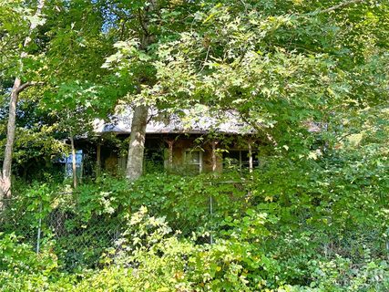 324 Buzzards Roost Road sold home in Cullowhee At Wcu, Cullowhee, NC