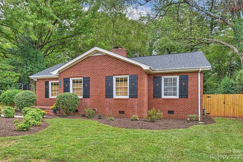 1462 Briar Creek Road