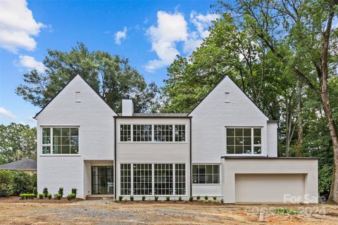 3811 Ayscough Road