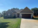 171 Greythorn Drive sold home in Statesville, SC