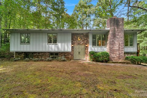 50 Towhee Lane