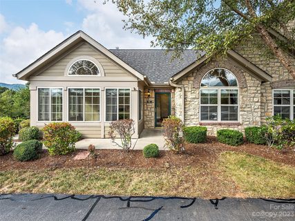 75 Outlook Circle