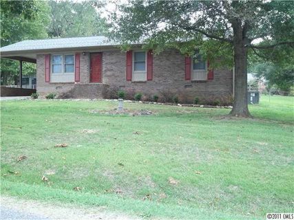 137 Downey Lake Road sold home in Rocky Knolls Acres, Dallas, NC