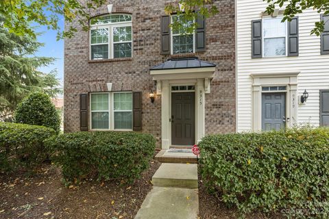 9315 Lenox Pointe Drive sold townhome in Ayrsley Townhomes, Charlotte, NC
