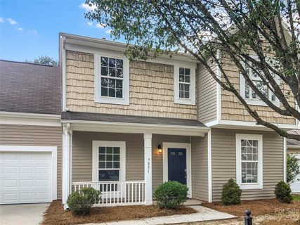 7851 Rolling Meadows Lane sold home in Stonegate Farms, Huntersville, NC
