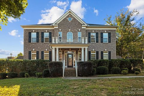 166 Herons Gate Drive sold home in Edgewater Park, Mooresville, NC