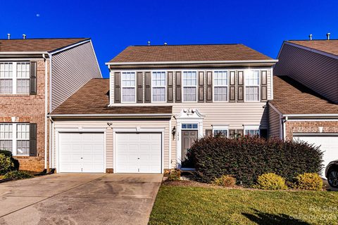 Previously sold for $372,500