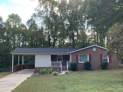 131 Cross Drive sold home in Cross Heights, Salisbury, NC