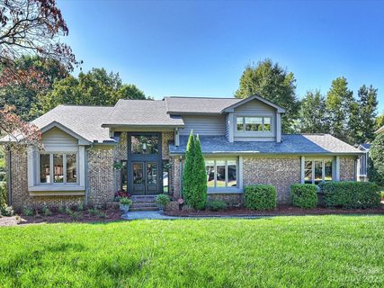 1139 Laurel Park Lane