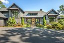 352 Freedom Trail Court sold home in Zirconia, SC