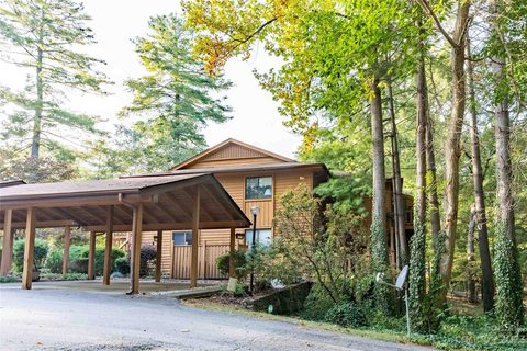 521 Courtwood Lane 3 sold condo in Willow Bend, Hendersonville, NC