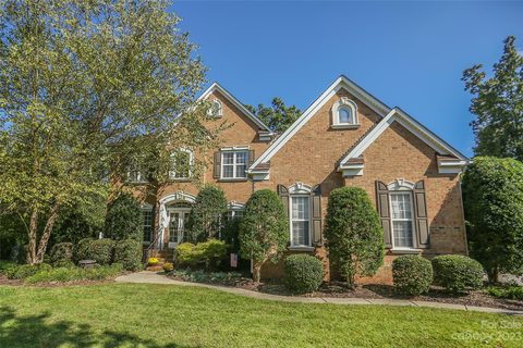 2694 Tyndall Drive