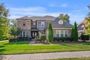 5714 Five Knolls Drive sold home in Charlotte, SC