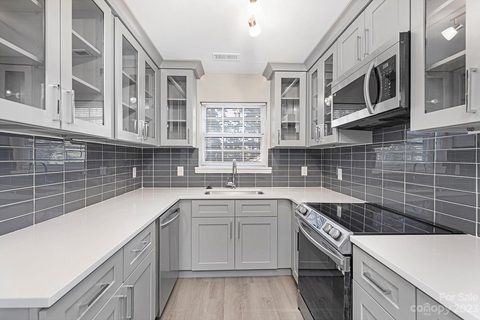 8517 Pine Thicket Court