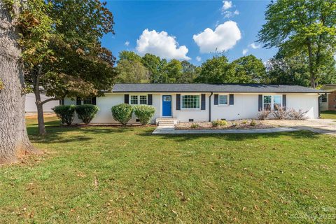 3410 7th Street Drive sold home in Hidden Valley, Hickory, NC