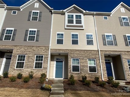 8252 Waxhaw Highway