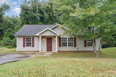 7242 Kavan Hunter Drive