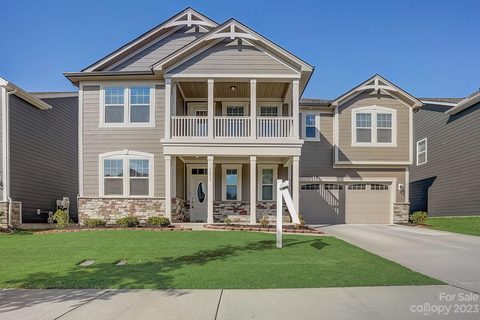 1239 Ainslie Place Road