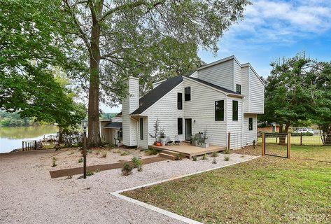 339 Paradise Circle