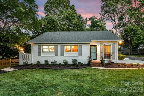 1231 Fox Run Drive sold home in Fox Run, Charlotte, NC