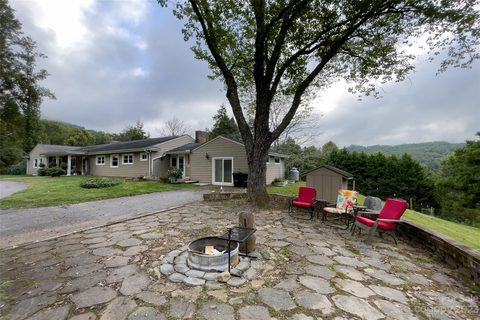 437 Marion Forest Road sold home in Marion Forest, Sylva, NC