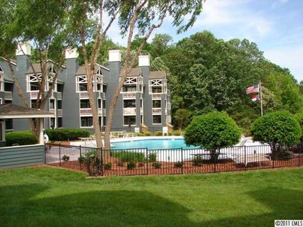 2135 Regatta Lane 101