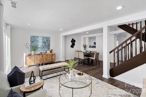 7642 Holly Grove Court sold townhome in Holly Grove, Charlotte, NC