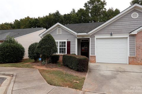 3034 Village Glen Lane sold condo in Village Glen, Charlotte, NC