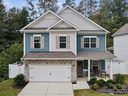 225 Cramerton Mills Parkway sold home in Cramerton, SC