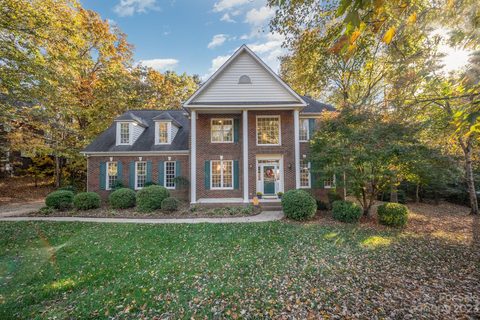 6728 Hollow Oak Drive sold home in Farmwood East, Mint Hill, NC