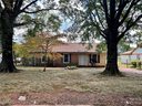 805 Dedmon Drive sold home in Charlotte, SC