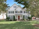 211 Harris Farm Road sold home in Mooresville, SC
