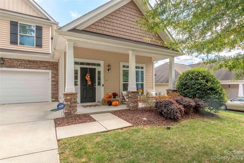 5336 Colonial Garden Drive