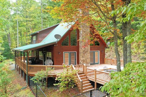 1969 Bettys Creek Road sold home in Hemlock Falls, Sylva, NC