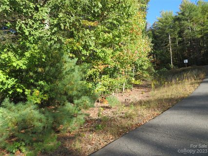 1551 Oak Hill Drive sold lot in Hidden Valley, Morganton, NC