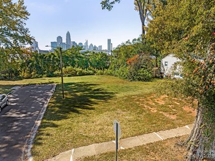 401 Plymouth Avenue sold lot in Lockewood, Charlotte, NC