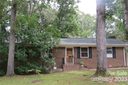 300 Forest Park Road sold home in Matthews, SC