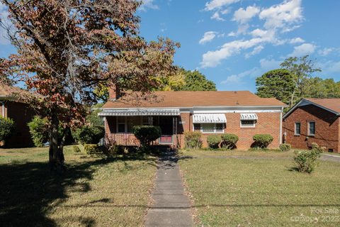 Previously sold for $309,000