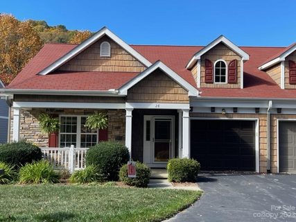 28 Old Creek Lane 12A sold townhome in Shaws Creek Farm, Hendersonville, NC