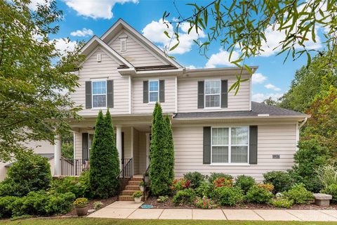 5207 Ingleburn Lane