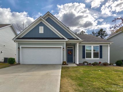 7572 Tanglewood Way