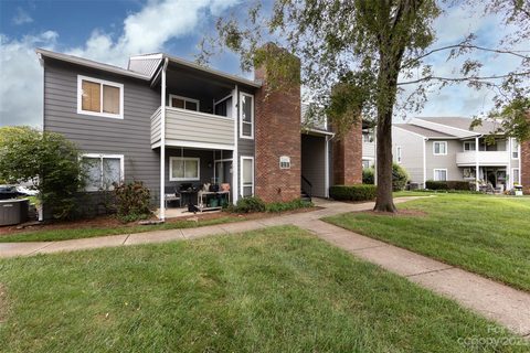 3207 Heathstead Place