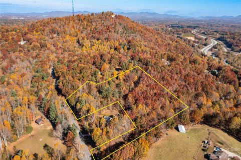 1300 Mine Gap Road sold home in Lamplighter Estates, Zirconia, NC